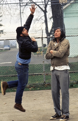 one-flew-over-the-cuckoos-nest-1975-012-will-sampson-jack-nicholson-long-shot-basket-ball